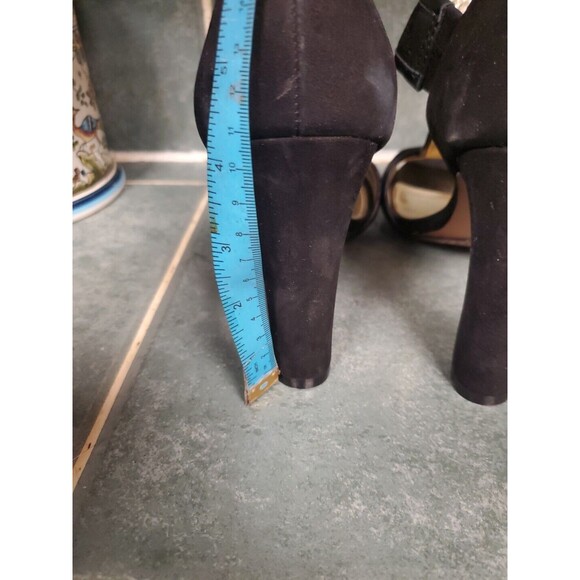 COACH Tristen Turnlock Heels Black Nubuck Leather Tassels Peep Toe Gold Hardware - Picture 6 of 7